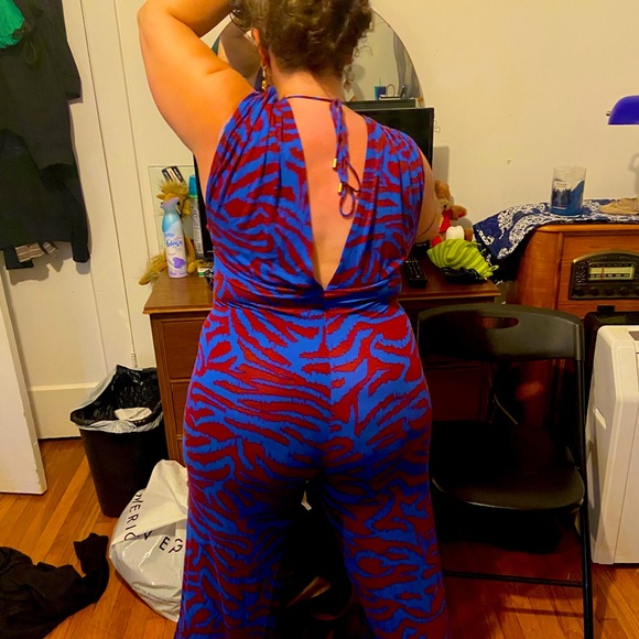 Free people jump suit medium size - Picture 3 of 8